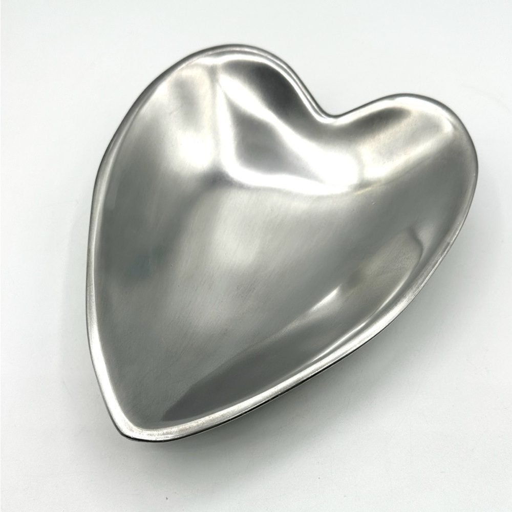 Nambe Heart Shaped Bowl, #118 B. Beautiful 8.5” long - Picture 2 of 9